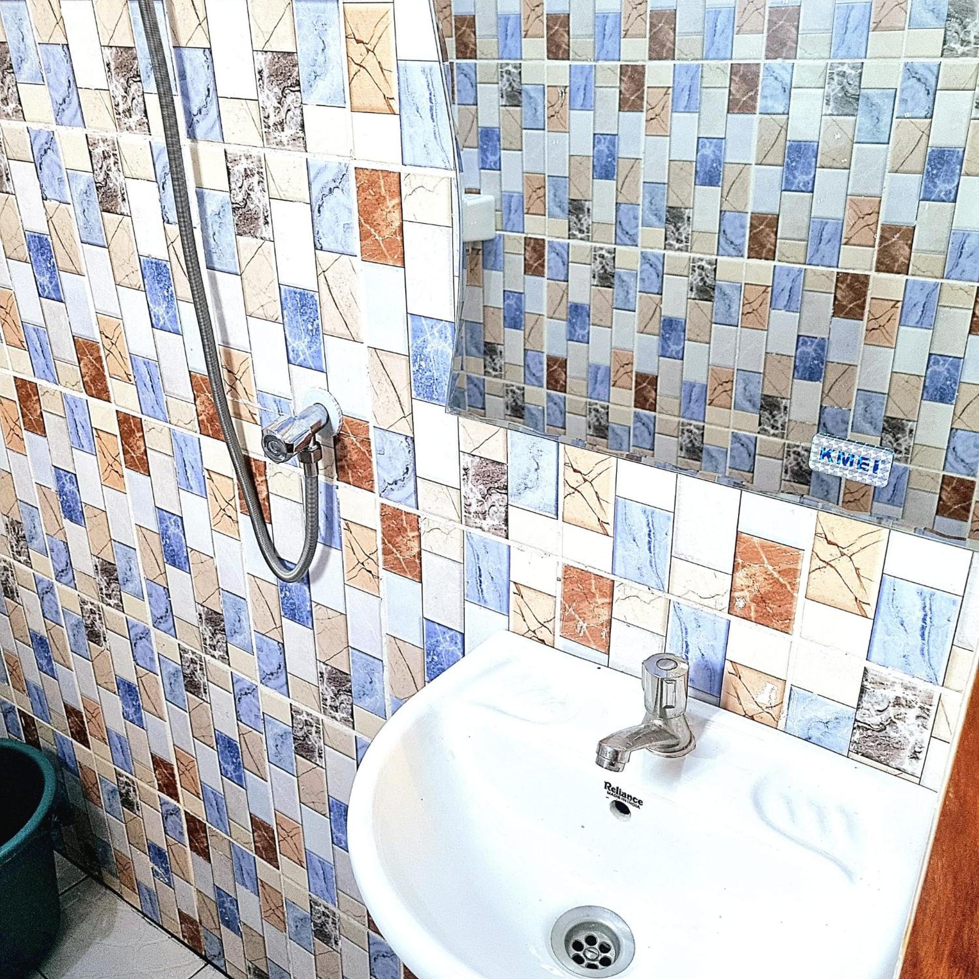 Residence Sighaka - Luxus Vip Apartment - Wifi, Gardien, Parking Douala Buitenkant foto