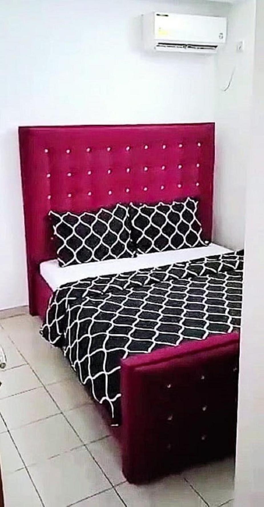 Residence Sighaka - Luxus Vip Apartment - Wifi, Gardien, Parking Douala Buitenkant foto